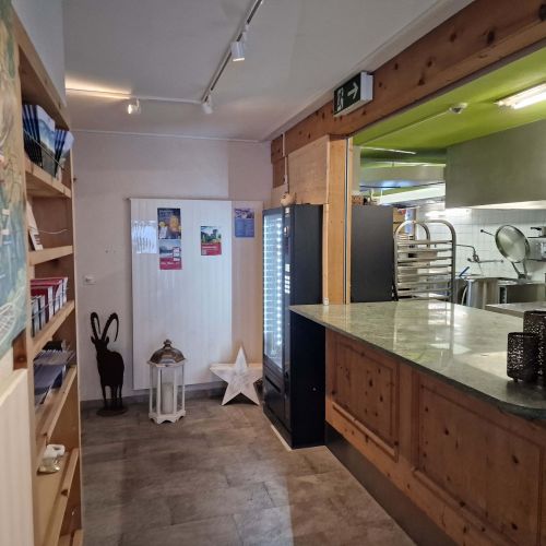 Empfang mit Snackautomat